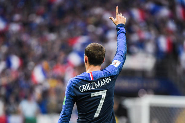 然走上舞台 然走上舞台