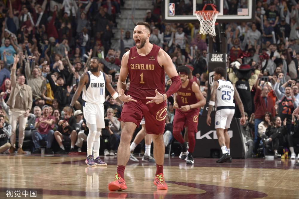 力和表现空 力和表现空